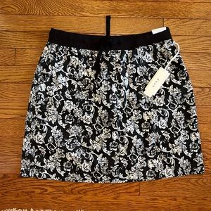 DASH SKORT, size M